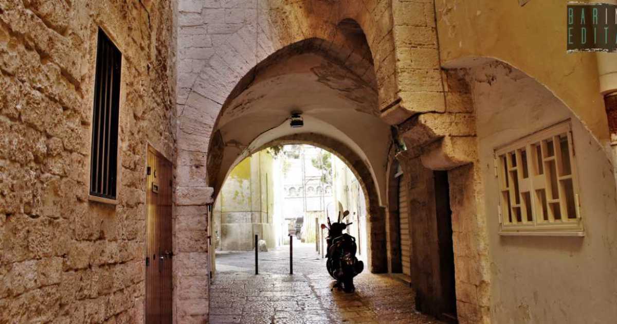 Magia nera e riti malefici: quando le streghe di Bari si riunivano sotto "l'arco de la Masci�re"